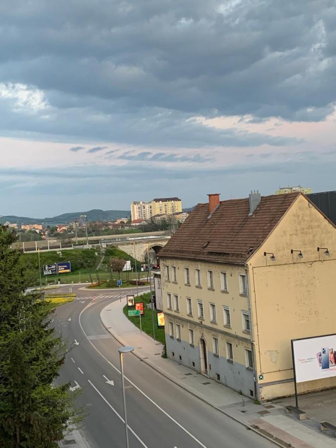 The Marchburg Apartment Maribor Buitenkant foto