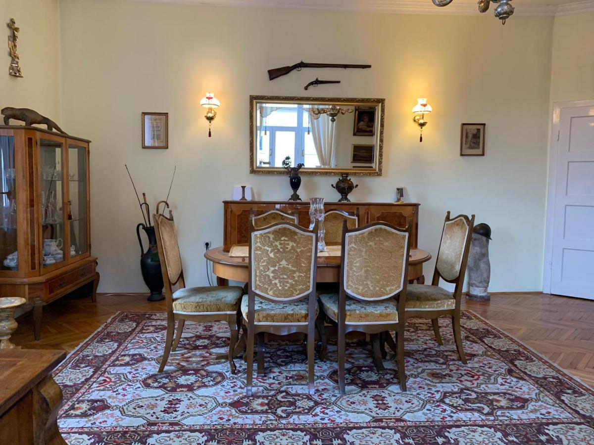 The Marchburg Apartment Maribor Buitenkant foto