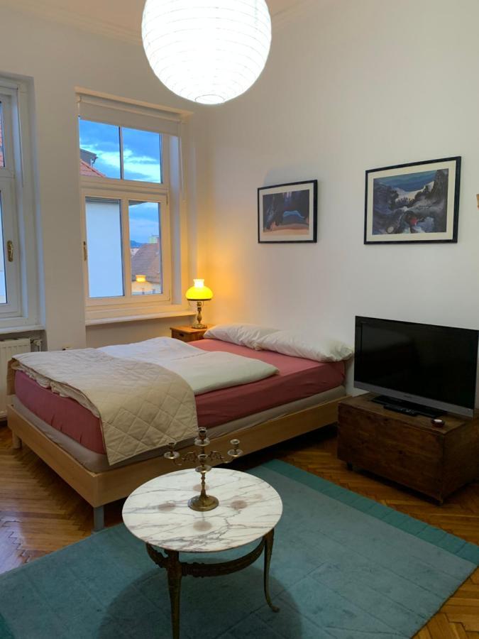 The Marchburg Apartment Maribor Buitenkant foto