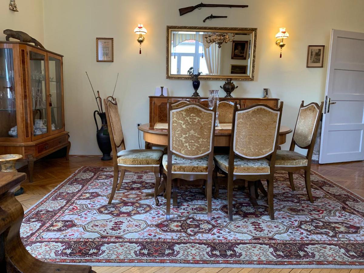 The Marchburg Apartment Maribor Buitenkant foto